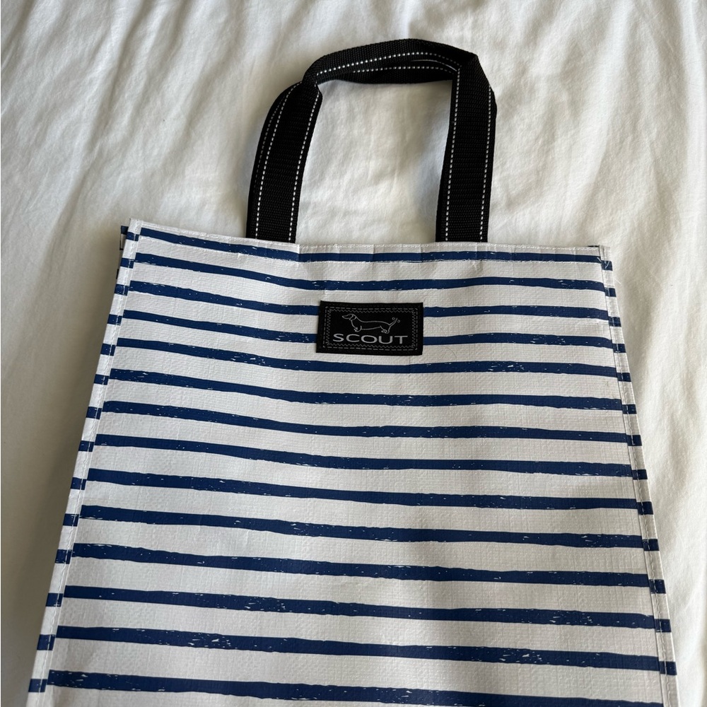 Scout Striped Tote Bag in Navy and White